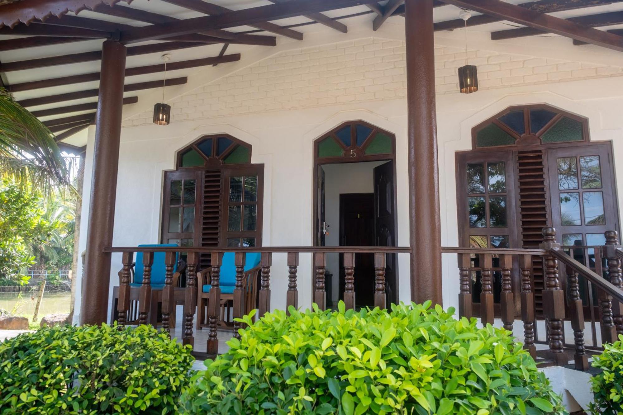 Serenity Beach Cabanas Tangalle Exterior photo